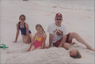 10246606_730773960317860_6144985397676167154_n