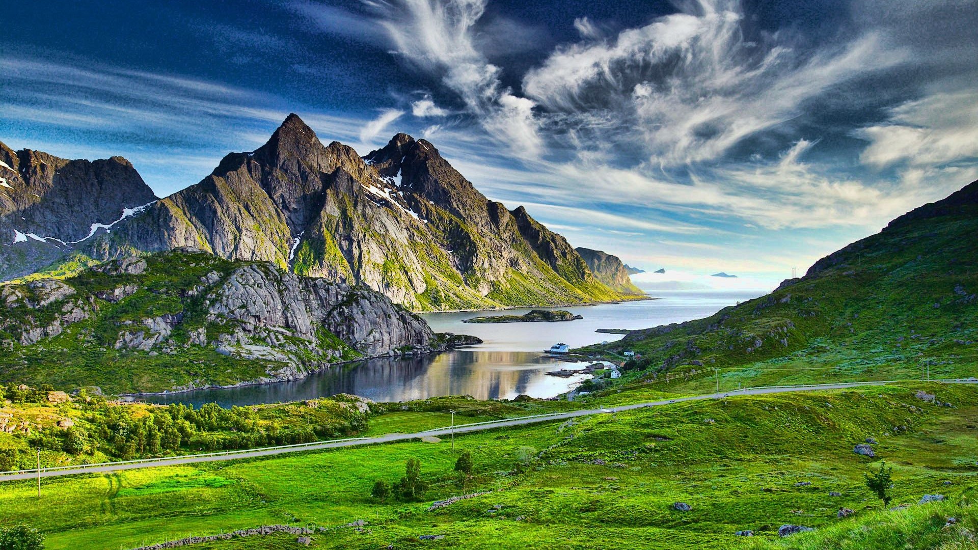 deep-green-valley-sea-tunnel-hd-wallpaper-1920x1080